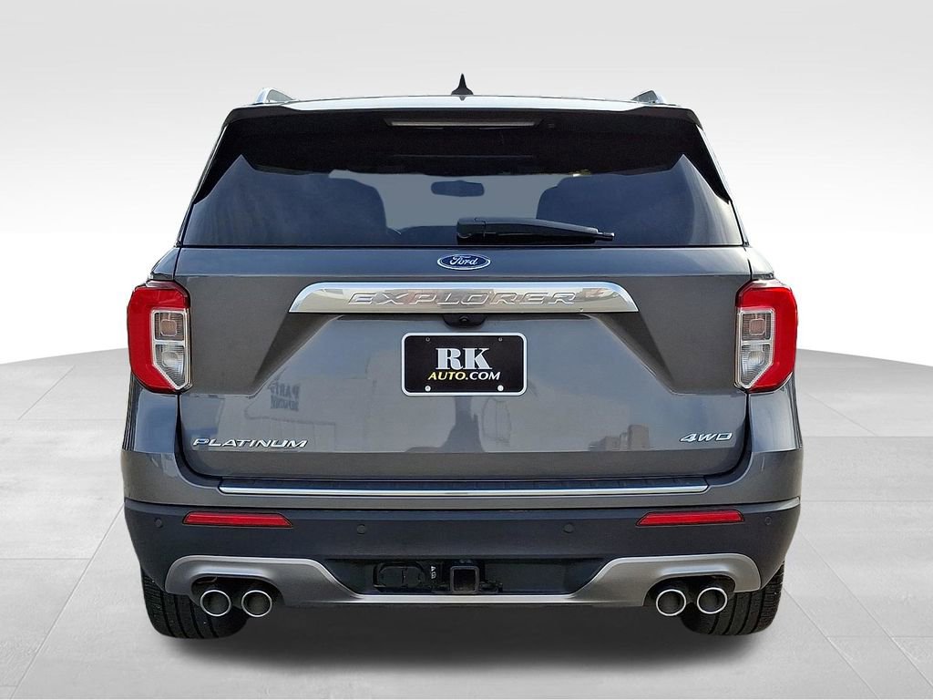 Used 2023 Ford Explorer Platinum w/ Technology Package image 5