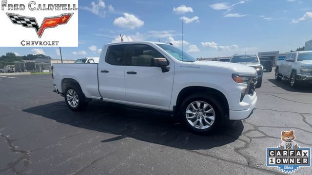 Used 2022 Chevrolet Silverado 1500 Custom RWD image 2