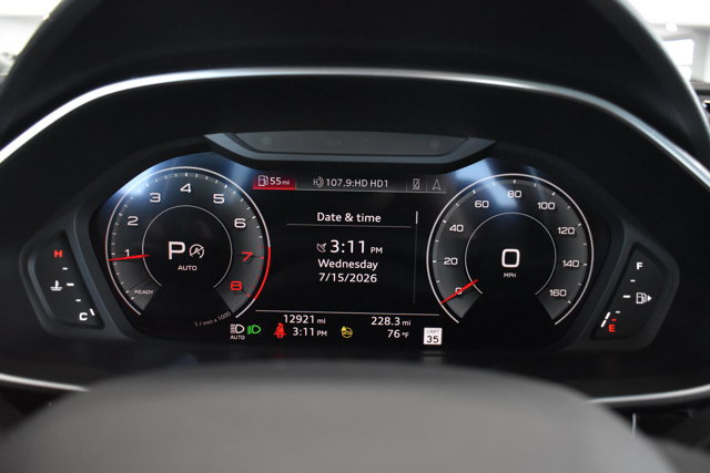 Used 2023 Audi Q3 2.0T Premium Plus w/ Premium Plus Package AWD/4WD image 19