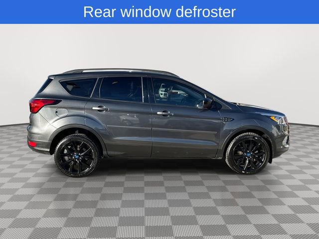 Used 2019 Ford Escape SE image 11