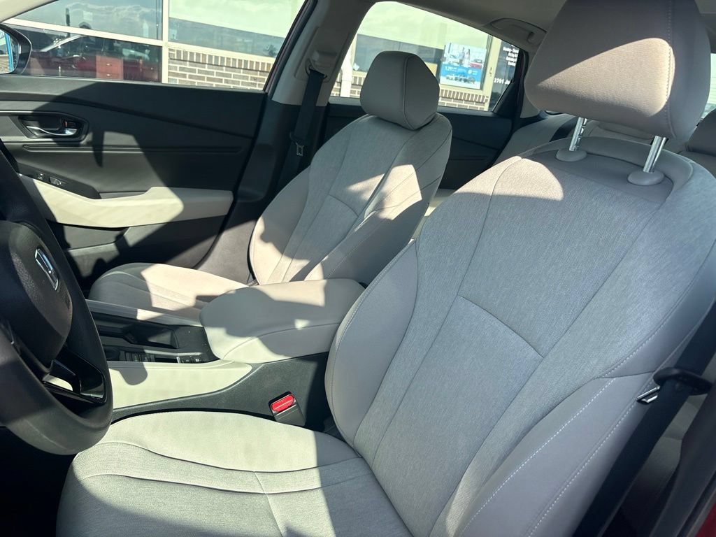 Certified 2025 Honda Accord SE image 11