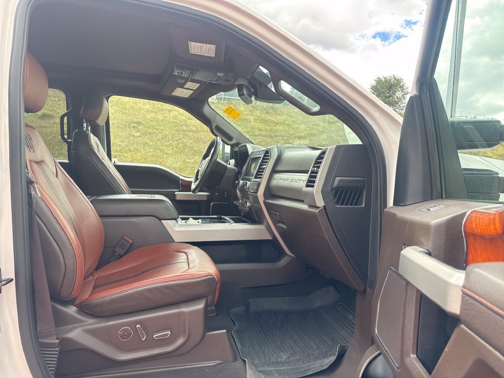 Used 2019 Ford F350 King Ranch w/ King Ranch Ultimate Package AWD/4WD image 29