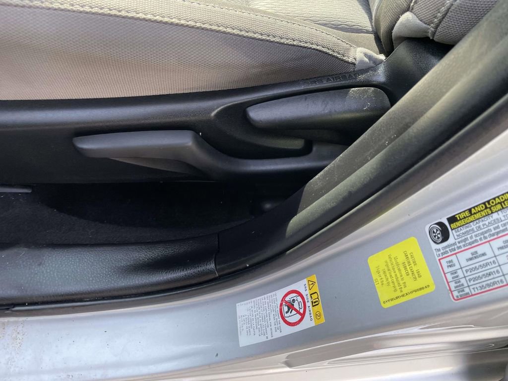 Used 2017 Toyota Corolla LE image 27