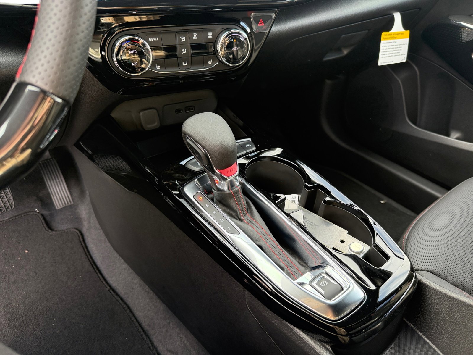 New 2026 Chevrolet Trax RS w/ Driver Confidence Package image 13