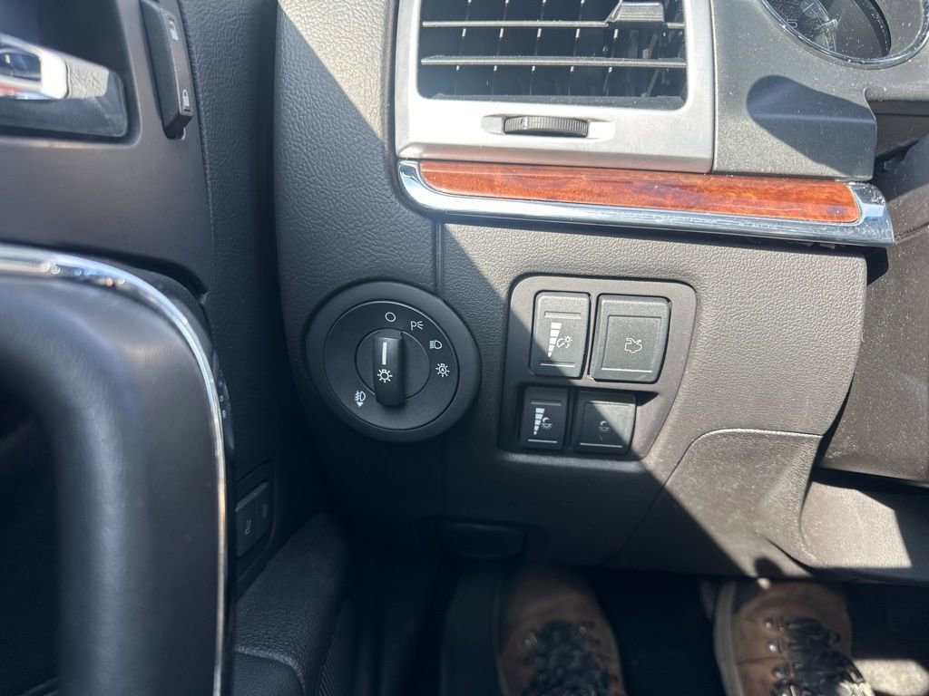 Used 2012 Lincoln MKZ image 19