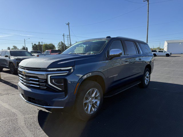 New 2026 Chevrolet Suburban Premier image 1