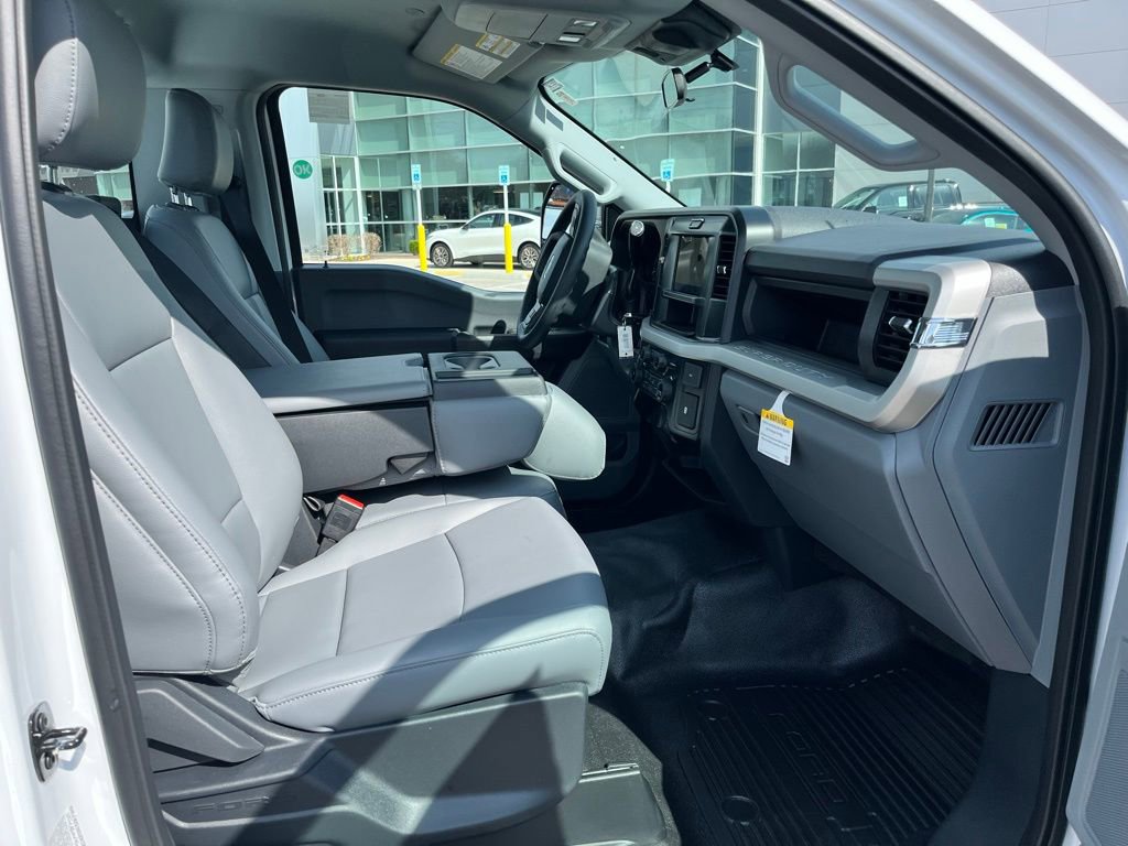 New 2026 Ford F250 XL w/ 360-Degree Camera Package AWD/4WD image 7