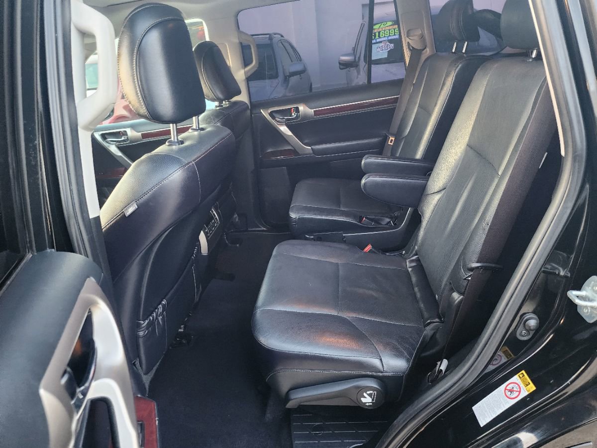 Used 2018 Lexus GX 460 Premium image 10