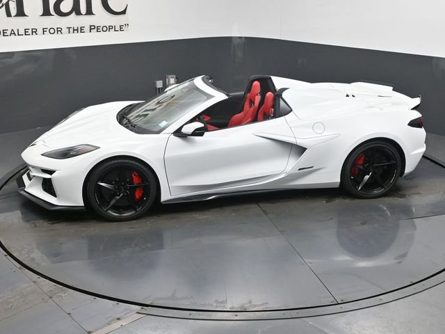 New 2026 Chevrolet Corvette E-Ray w/ Stealth Interior Trim Package image 37