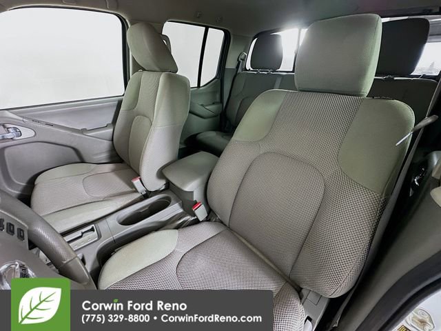 Used 2019 Nissan Frontier SV image 19