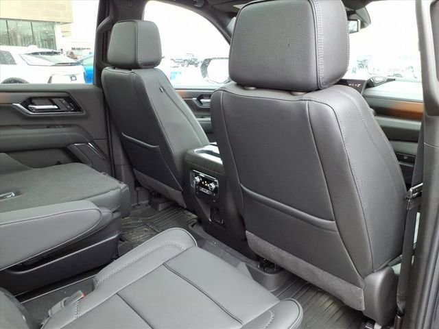 New 2026 GMC Yukon XL Denali w/ Sun & Power Step Package image 23