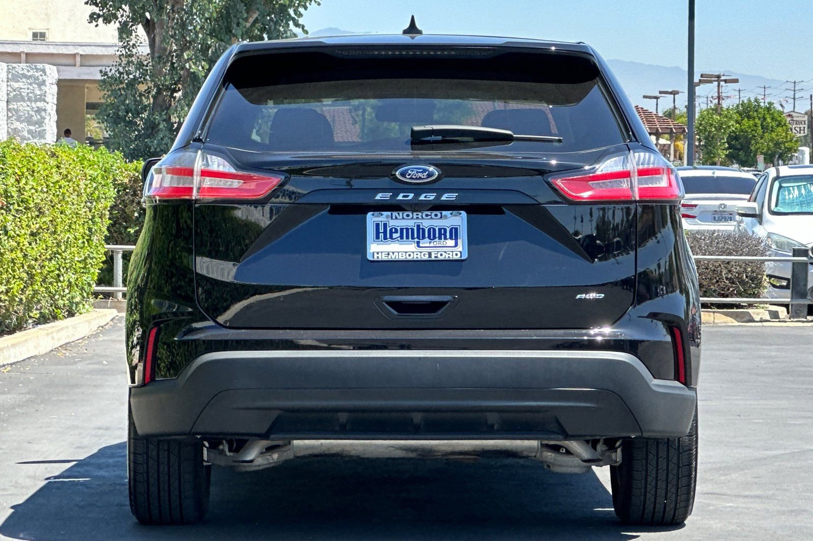 Used 2024 Ford Edge SE image 5