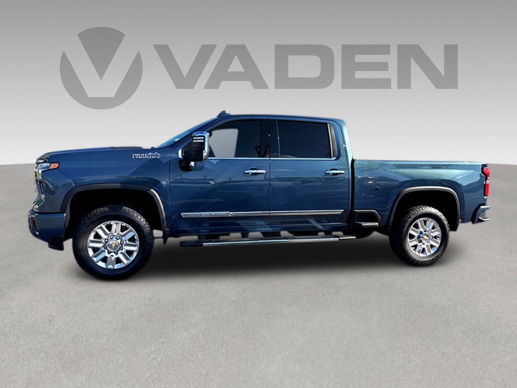 Used 2025 Chevrolet Silverado 2500 High Country w/ Technology Package image 23