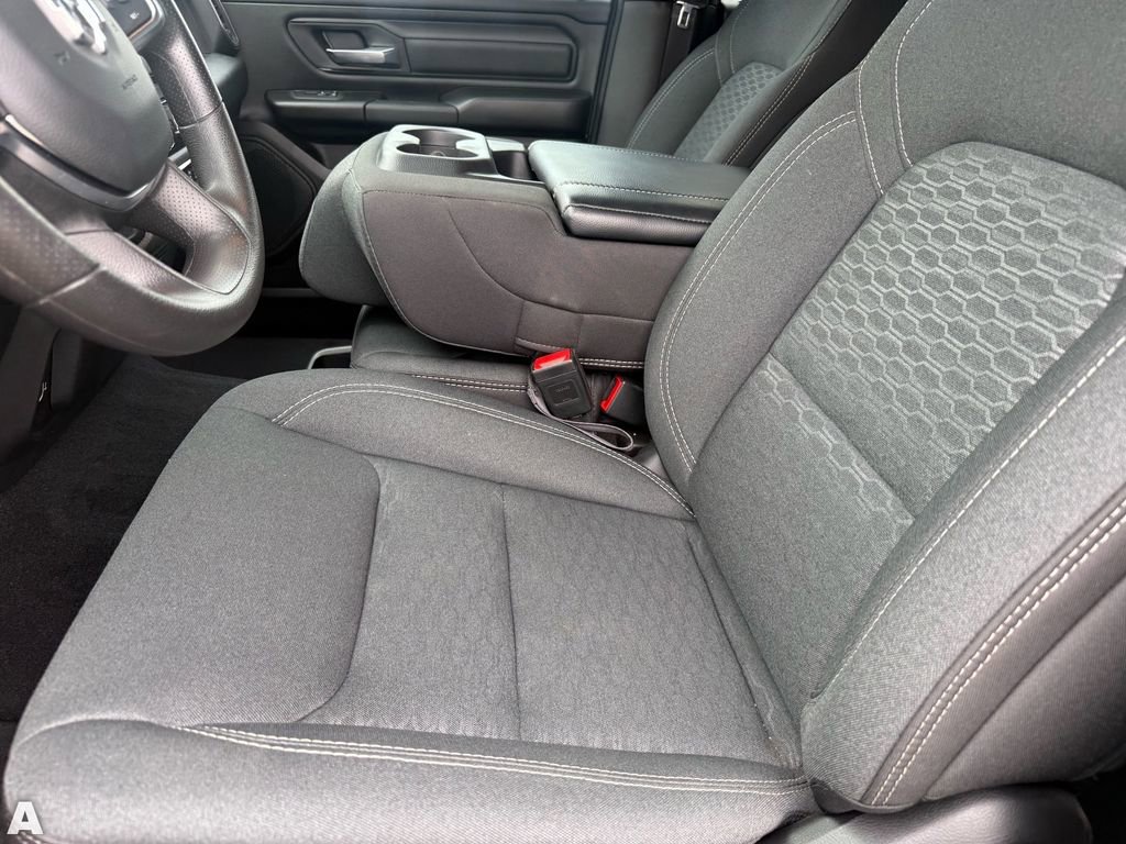 Used 2025 RAM 1500 Tradesman w/ Night Edition AWD/4WD image 12