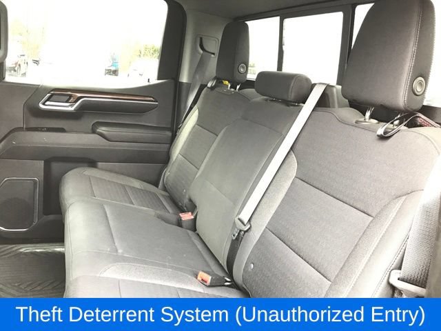 Certified 2022 Chevrolet Silverado 1500 LT Trail Boss w/ Convenience Package II AWD/4WD image 18