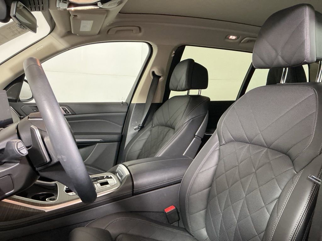 Certified 2023 BMW X7 xDrive40i w/ Premium Package image 23