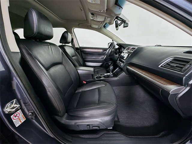 Used 2017 Subaru Outback 2.5i Limited image 5