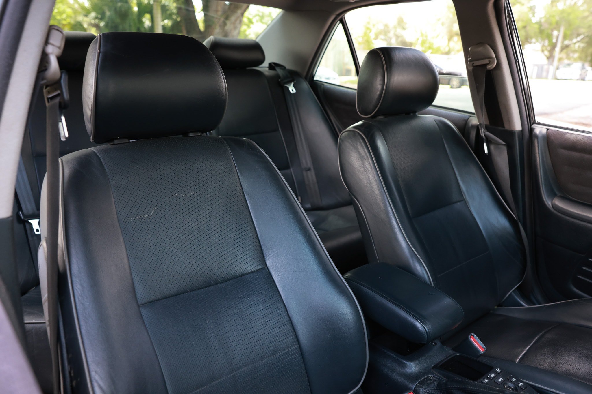 Used 2004 Lexus IS 300 RWD image 20