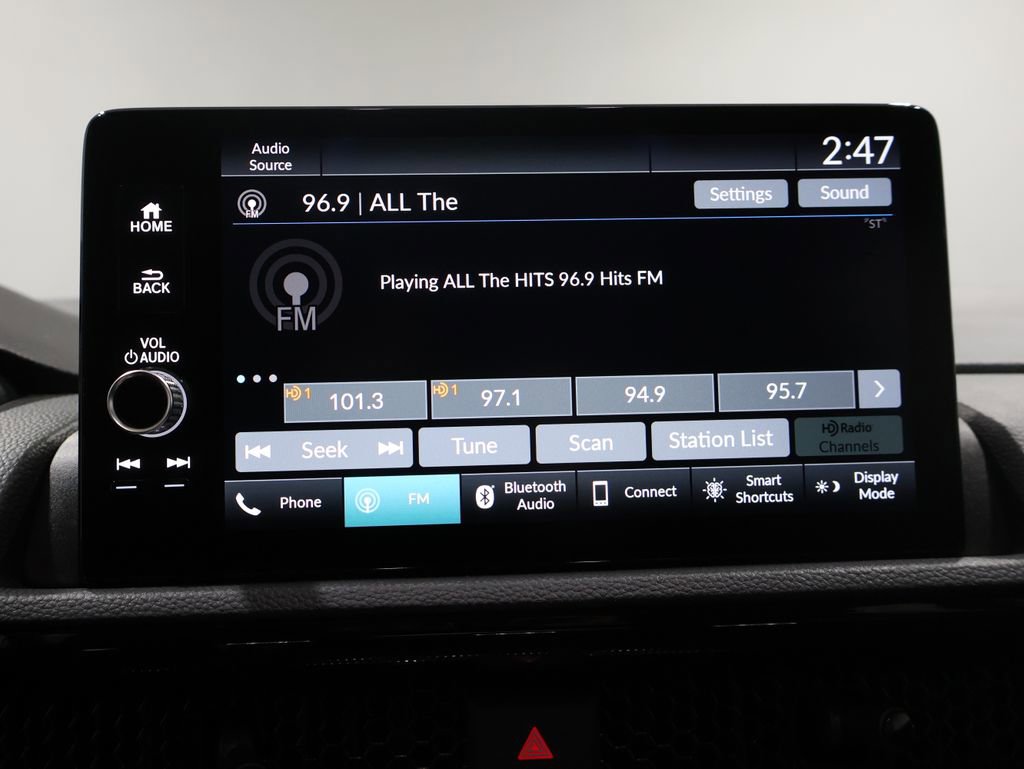 Used 2025 Honda CR-V EX-L image 29