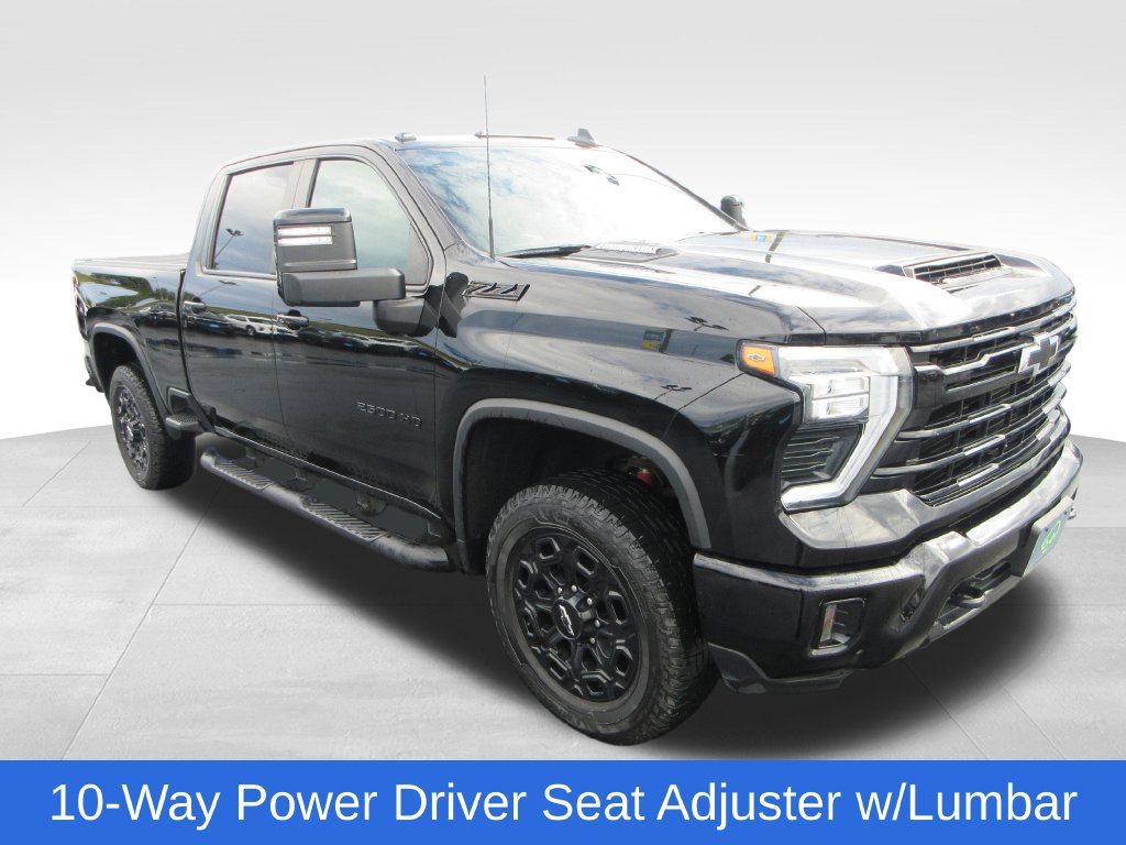 Certified 2024 Chevrolet Silverado 2500 LT w/ Midnight Edition AWD/4WD image 7