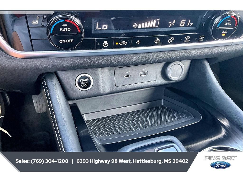 Used 2023 Nissan Rogue SL AWD/4WD image 24