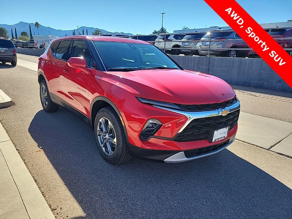 Used 2023 Chevrolet Blazer LT AWD/4WD image 9