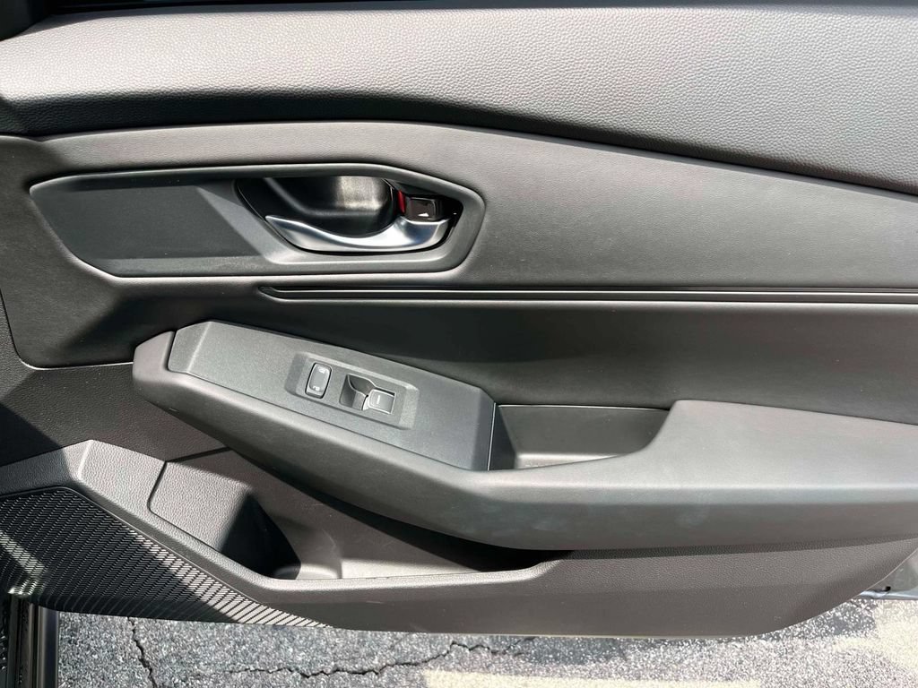 Used 2024 Honda Accord EX image 19