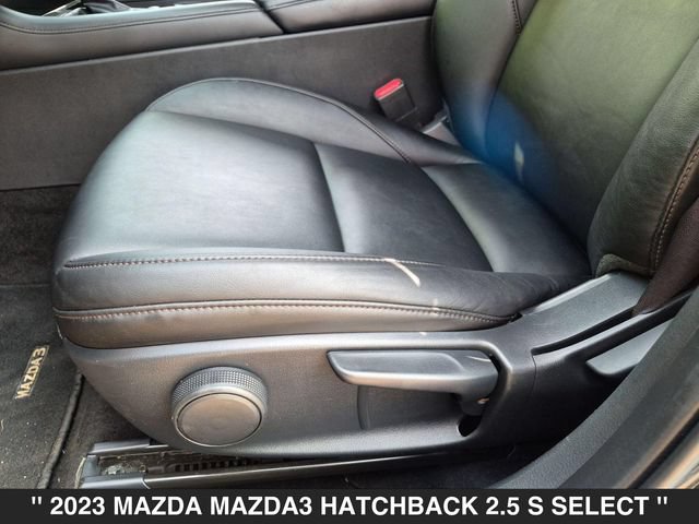 Used 2023 MAZDA MAZDA3 s FWD image 16