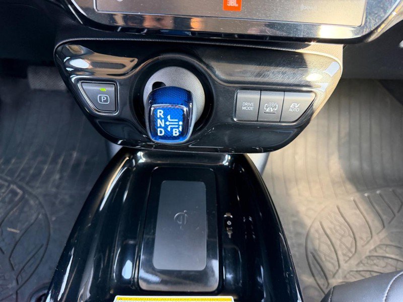 Used 2019 Toyota Prius Prime Advanced image 15