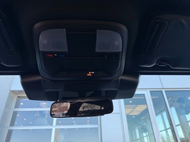 Used 2024 Subaru Crosstrek 2.5i Wilderness image 16