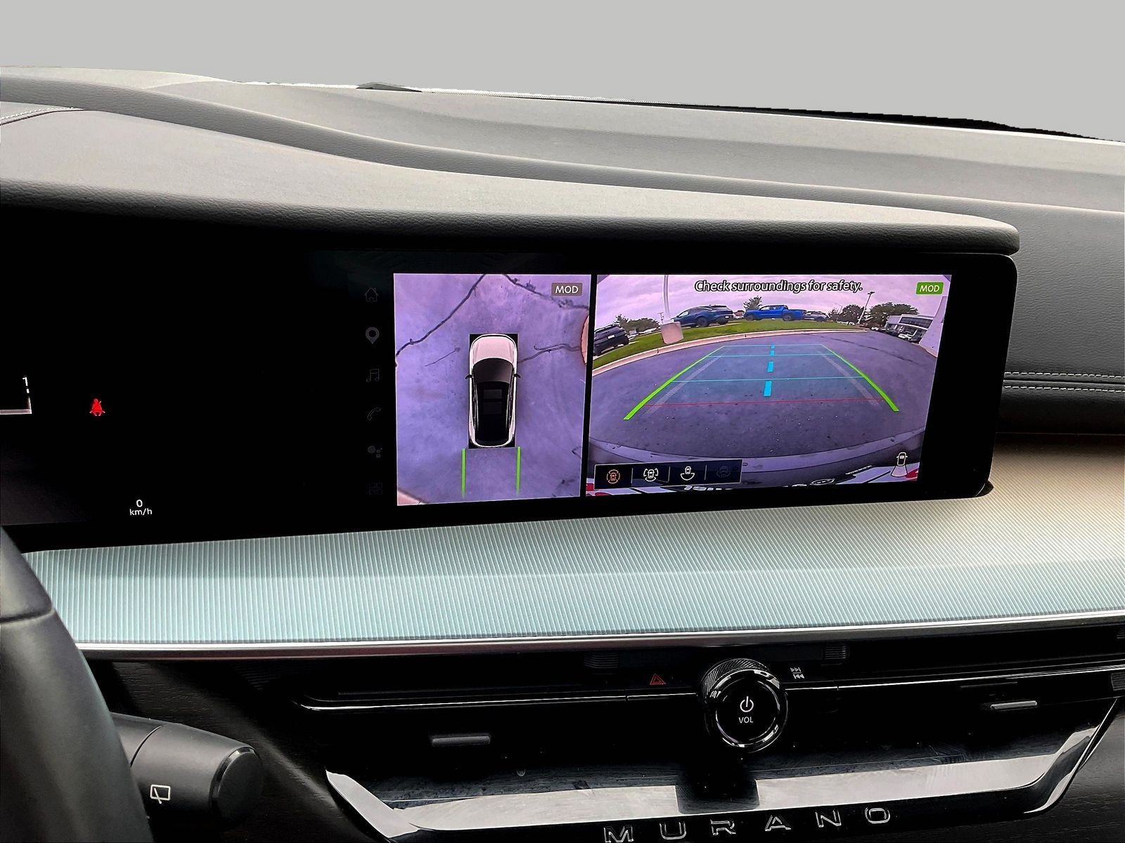 Certified 2025 Nissan Murano SL AWD/4WD image 17