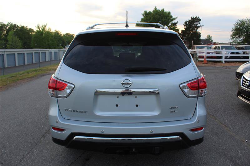 Used 2013 Nissan Pathfinder SL w/ SL Premium Pkg AWD/4WD image 6