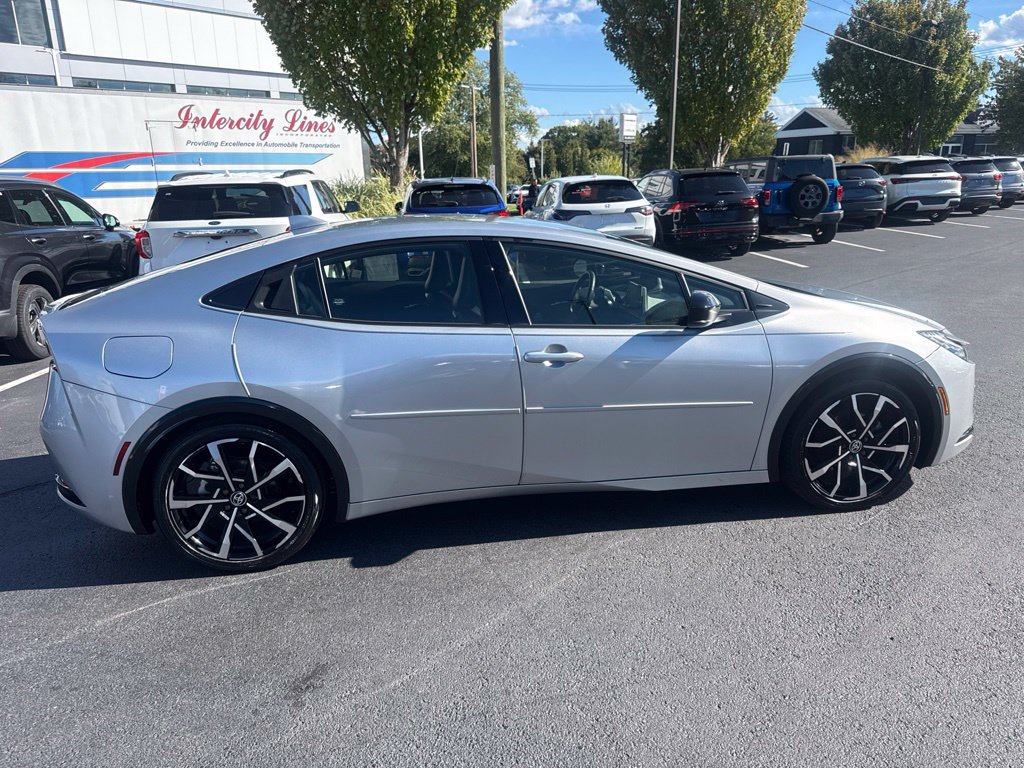 Certified 2023 Toyota Prius Prime FWD image 9