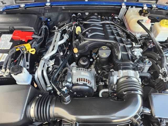 Used 2023 Jeep Gladiator Mojave AWD/4WD image 32