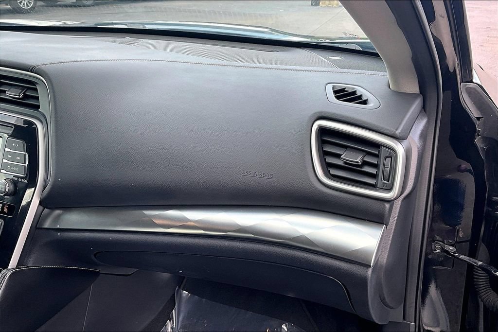 Used 2023 Nissan Maxima SL FWD image 28