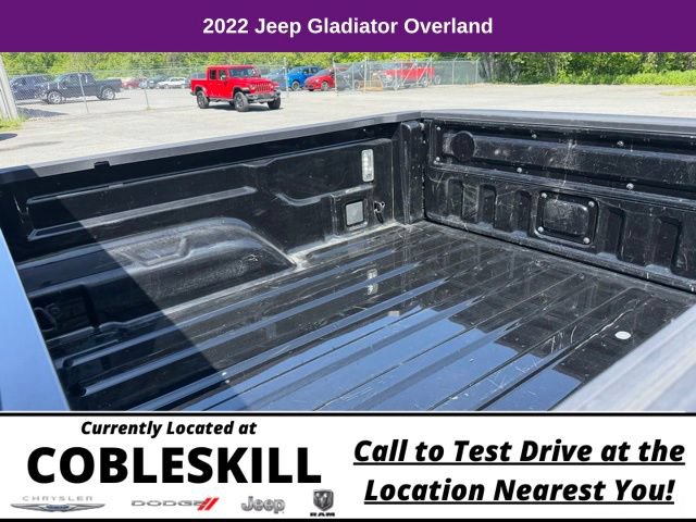 Used 2022 Jeep Gladiator Overland w/ Popular Equipment Package AWD/4WD image 12