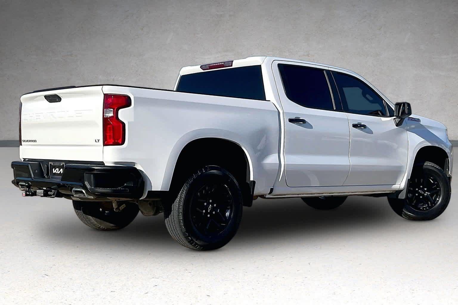 Used 2021 Chevrolet Silverado 1500 LT Trail Boss w/ Bed Protection Package AWD/4WD image 21