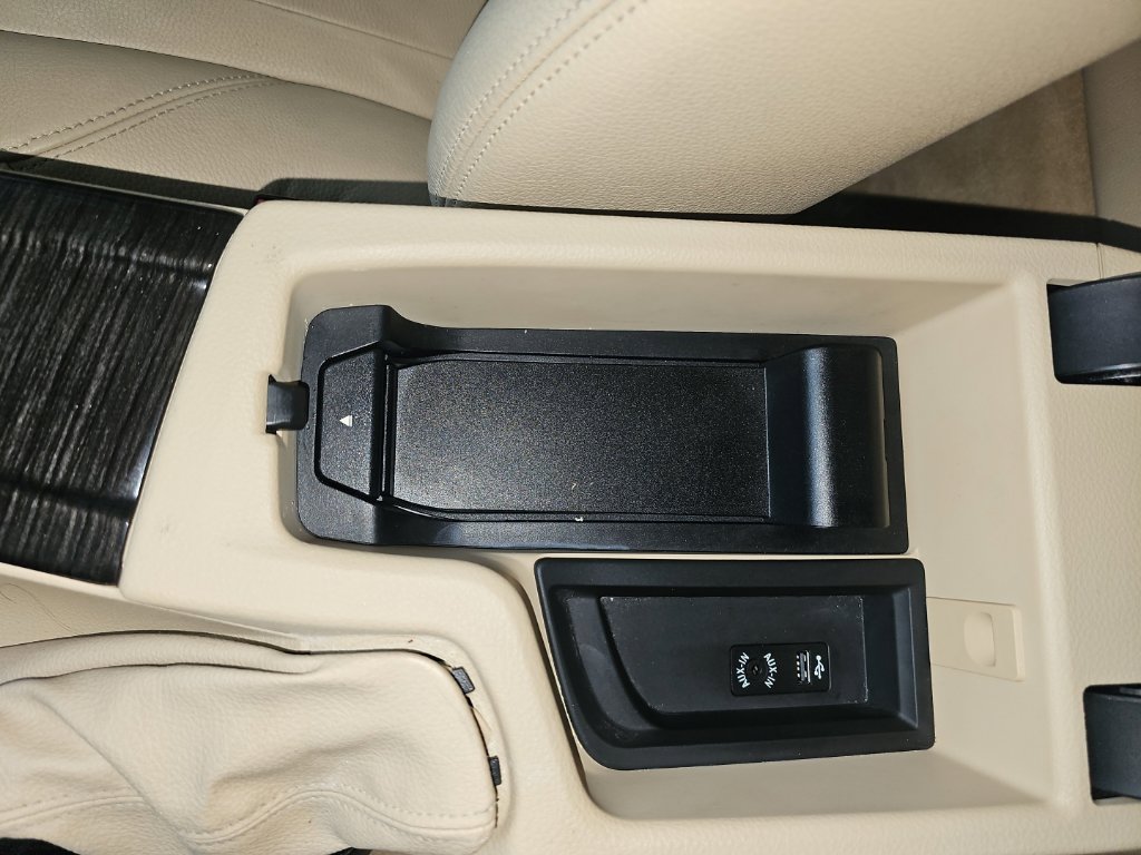 Used 2014 BMW 328i Sedan RWD image 27