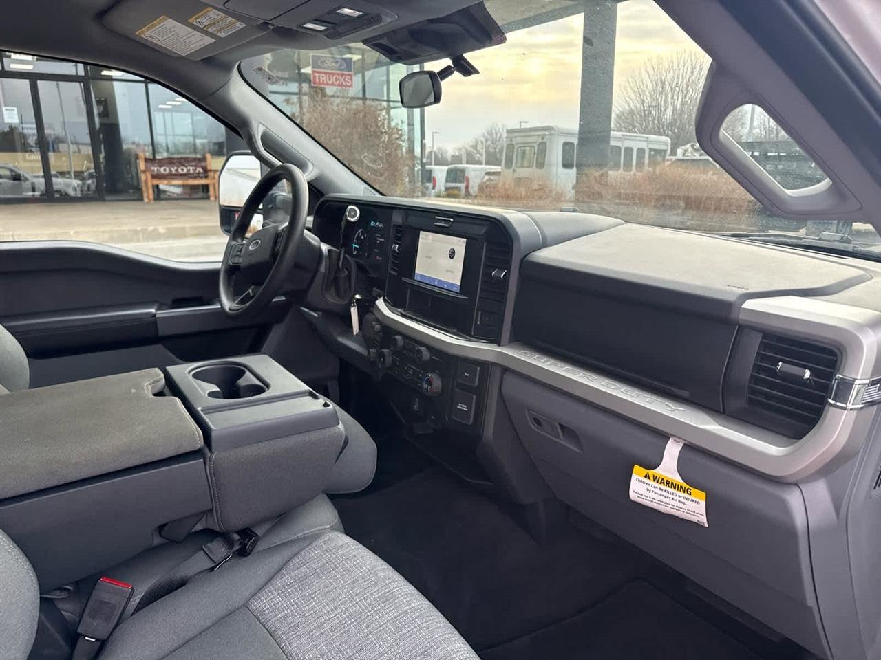 Used 2025 Ford F350 XLT image 27