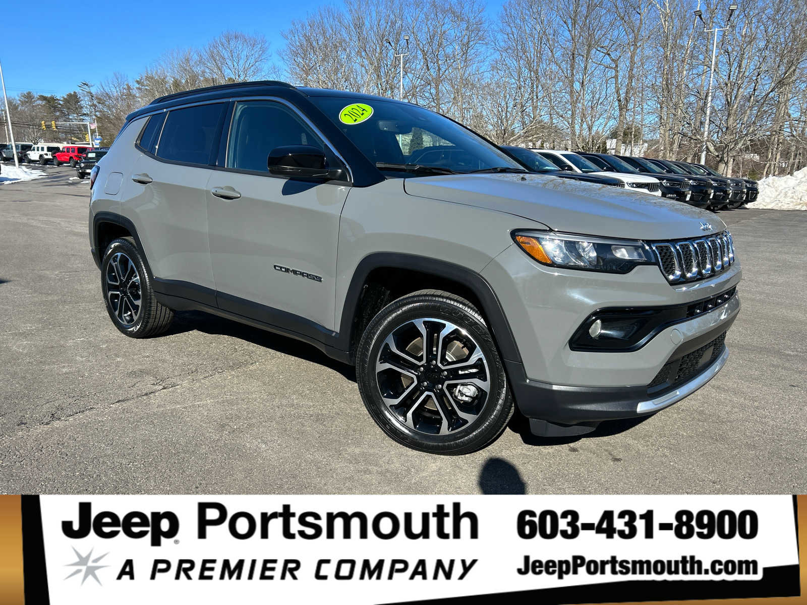 Used 2024 Jeep Compass Limited image 1