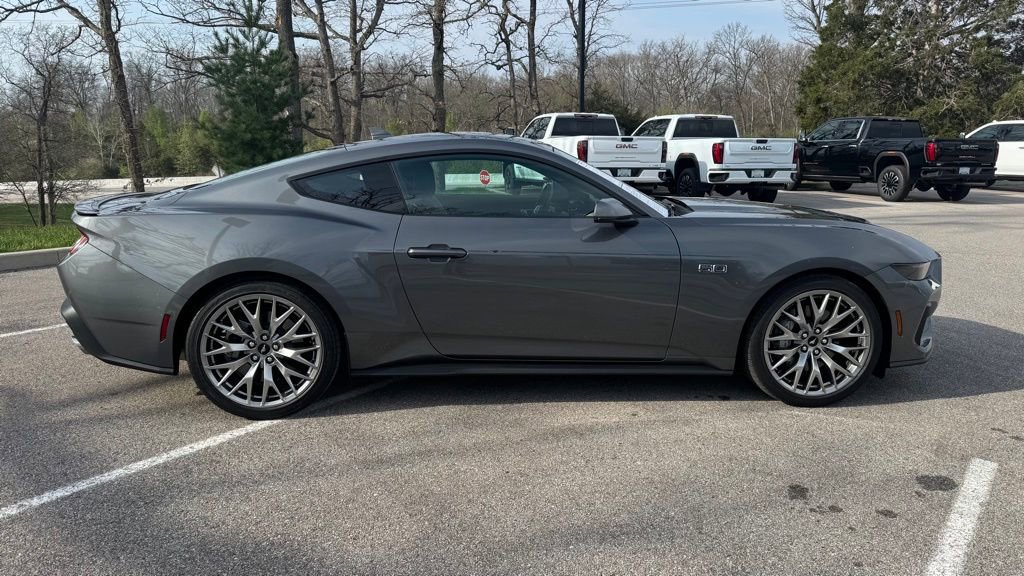 Used 2025 Ford Mustang GT Premium image 2