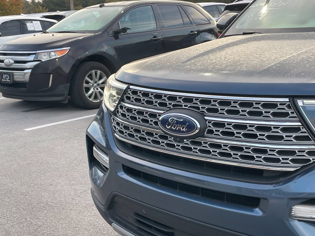 Used 2020 Ford Explorer Limited AWD/4WD image 4