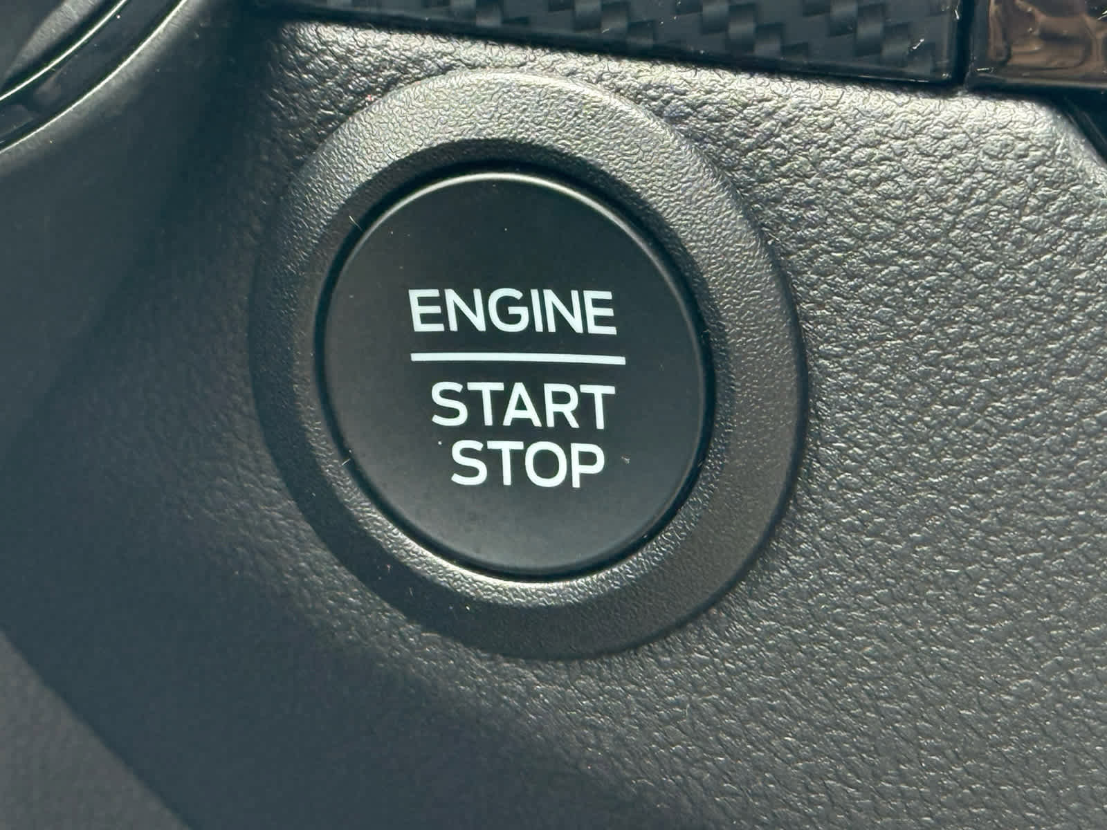 New 2025 Ford Escape ST-Line w/ Equipment Group 301A image 14