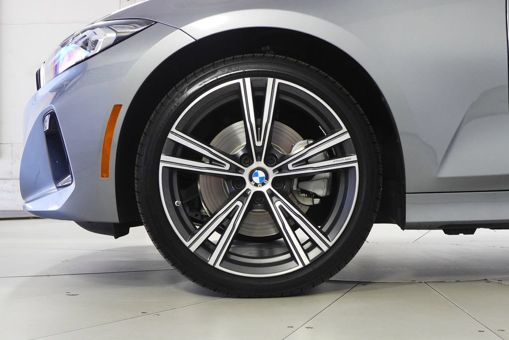 Certified 2024 BMW 330i xDrive Sedan w/ Premium Package AWD/4WD image 5