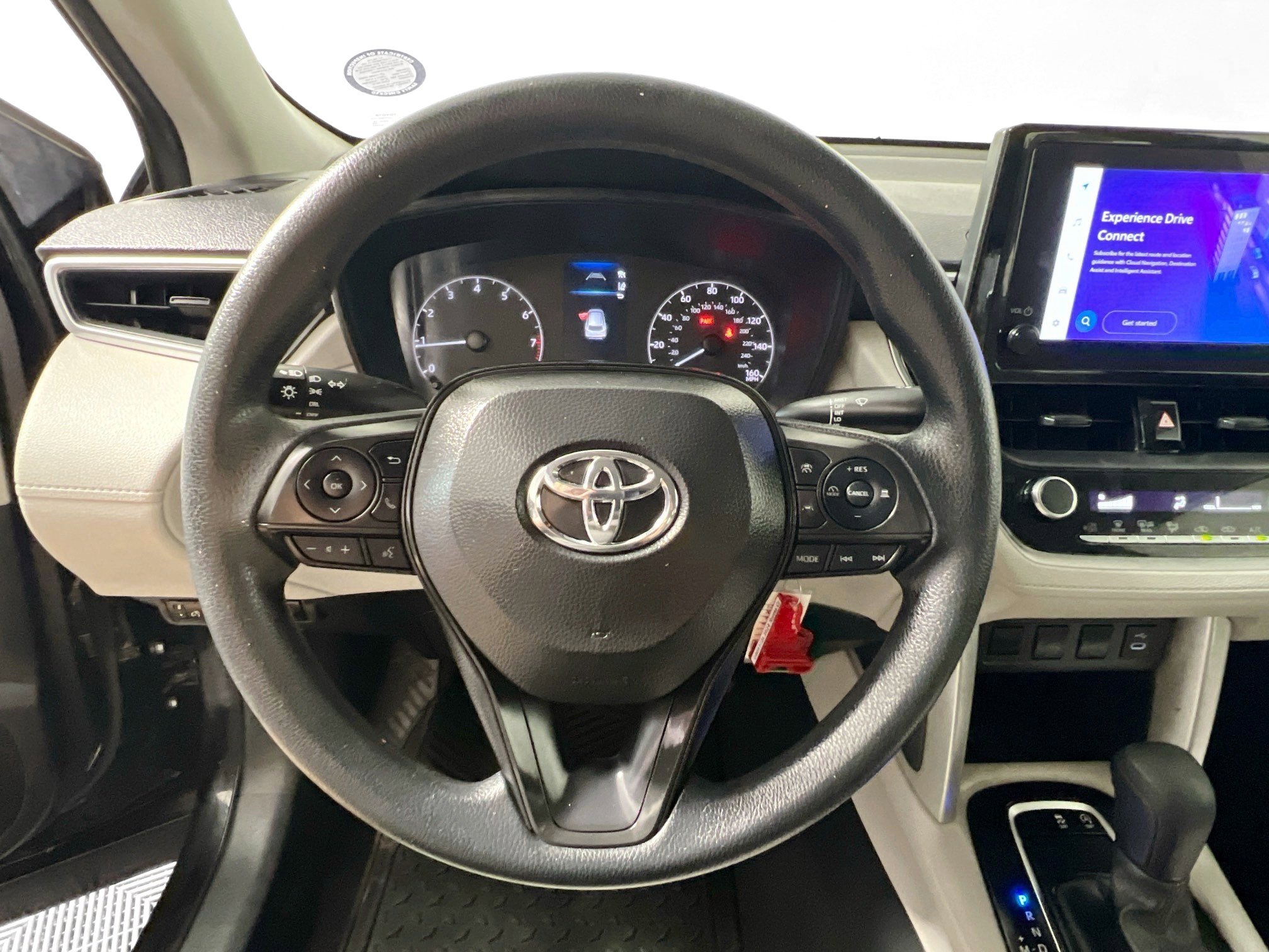 Used 2024 Toyota Corolla Cross L FWD image 17