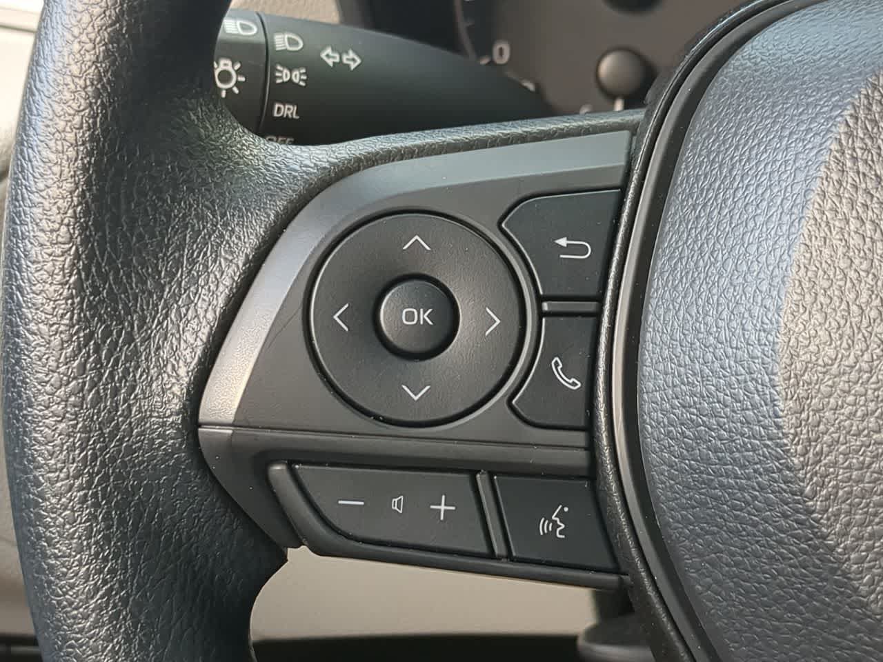 Used 2024 Toyota Corolla Cross L FWD image 23