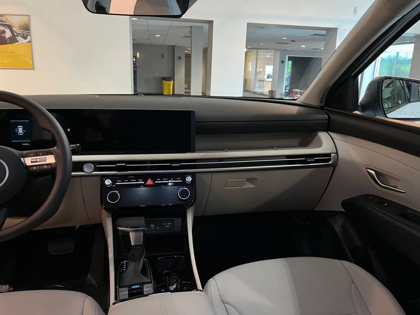 Used 2025 Hyundai Tucson SEL AWD/4WD image 36