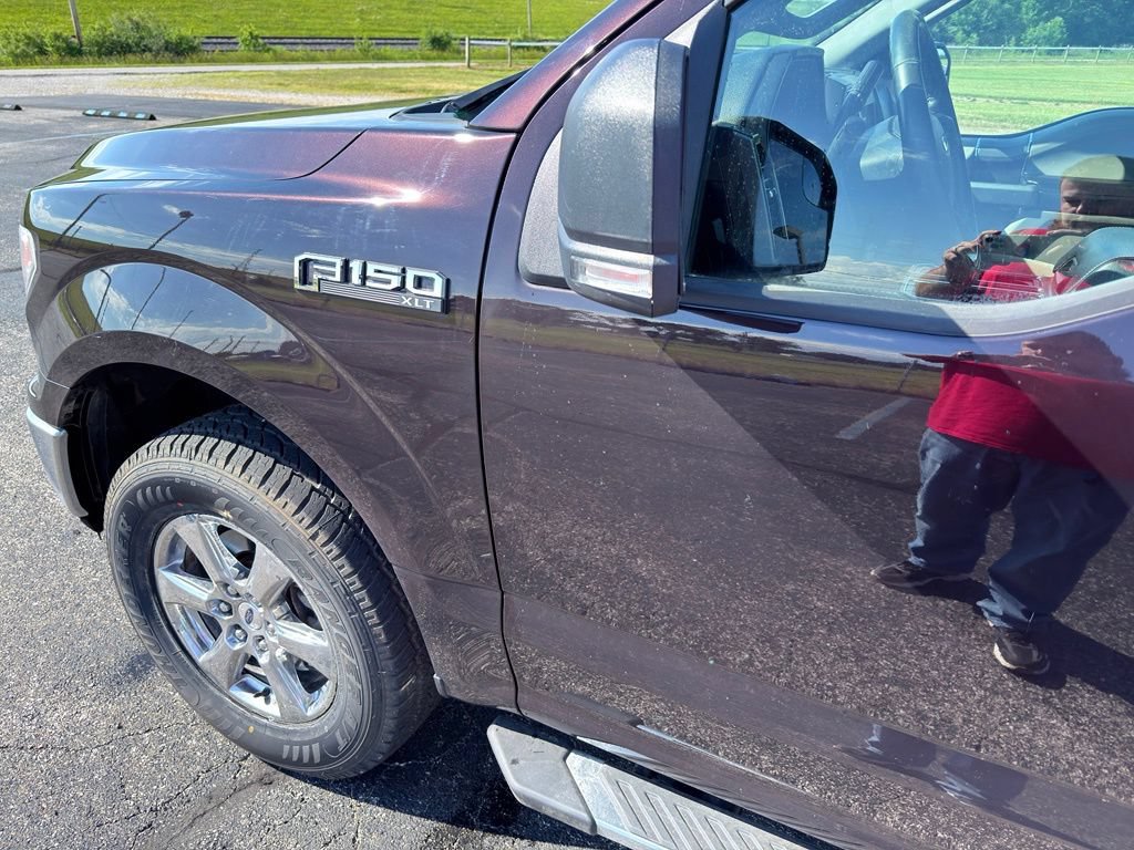 Used 2019 Ford F150 XLT w/ Equipment Group 302A Luxury AWD/4WD image 15