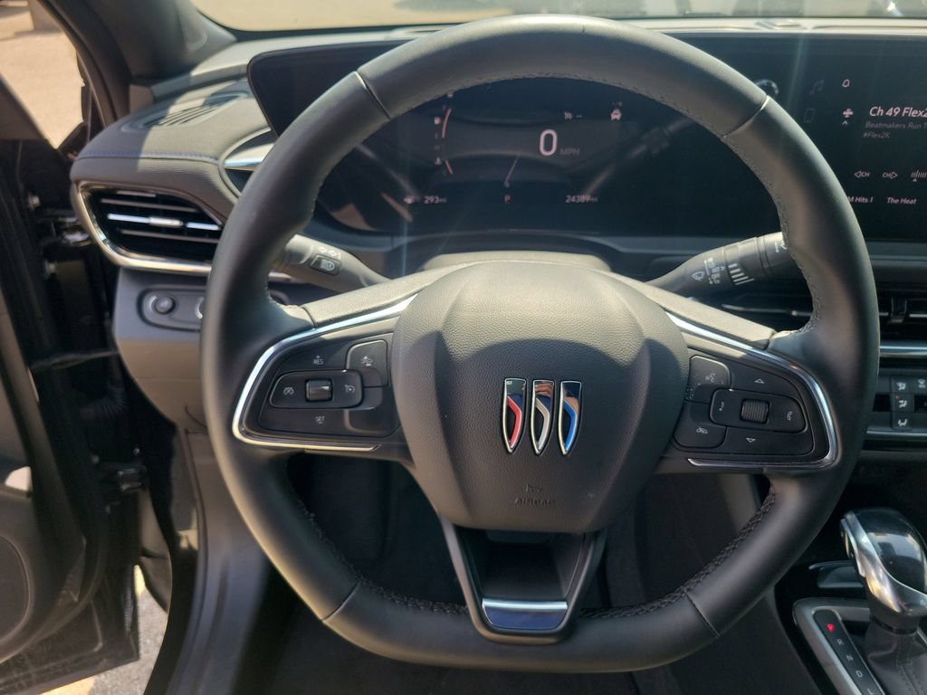 Used 2025 Buick Envista Sport Touring FWD image 21