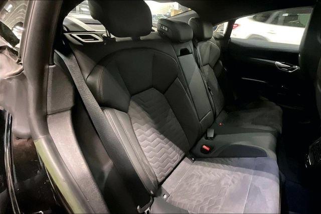 Certified 2023 Audi e-tron GT Premium Plus AWD/4WD image 27